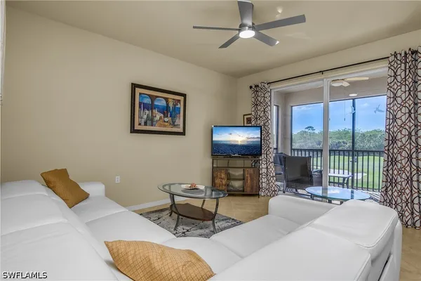 Property Slideshow image 3 of 42 | 10317 heritage bay blvd 1432, Naples, FL, 34120