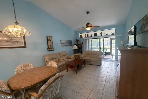 Property Slideshow image 3 of 20 | 11541 caraway ln 3188, Fort Myers, FL, 33908