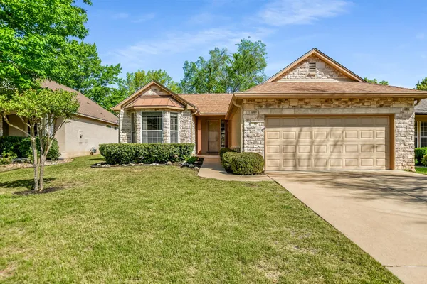 Property Slideshow image 2 of 24 | 112 bluebell dr, Georgetown, TX, 78633