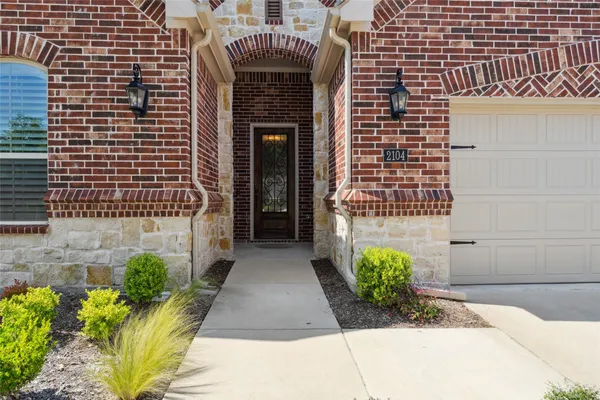 Property Slideshow image 3 of 27 | 2104 ladera way 2104, Mansfield, TX, 76063