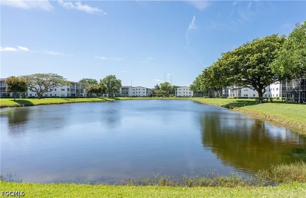 Property Slideshow image 3 of 25 | 592 fanshaw way 592-o, Boca Raton, FL, 33434