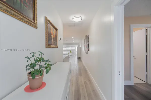 Property Slideshow image 2 of 27 | 2400 malayan dr 94-d, Delray Beach, FL, 33445