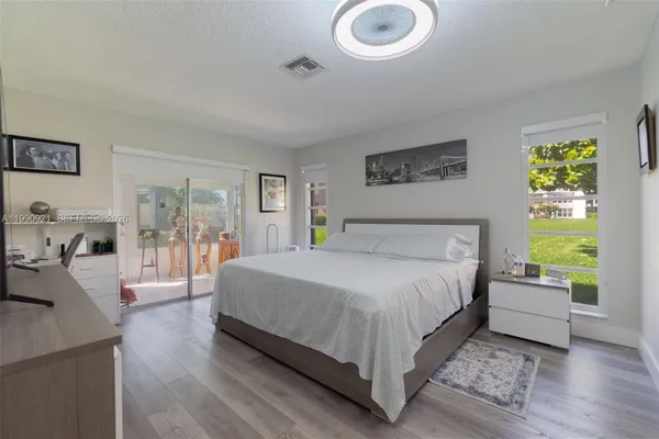 Property Slideshow image 3 of 27 | 2400 malayan dr 94-d, Delray Beach, FL, 33445