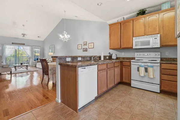 Property Slideshow image 3 of 34 | 5864 longwood dr 303, Murrells Inlet, SC, 29576