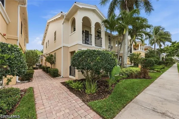 Property Slideshow image 2 of 49 | 8108 josefa way, Naples, FL, 34114