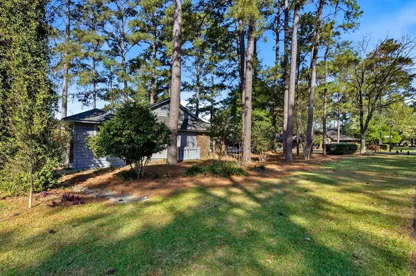 Property Slideshow image 3 of 38 | 100 laurelwood ln, Conway, SC, 29526