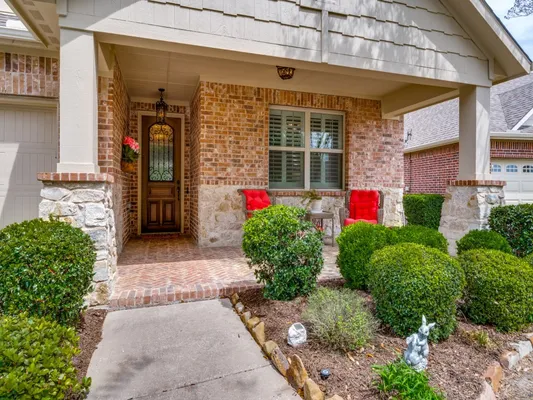 Property Slideshow image 2 of 32 | 1220 isabella ln, Savannah, TX, 76227