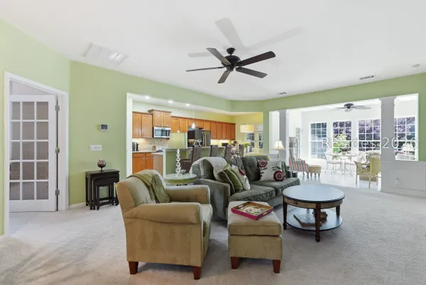 Property Slideshow image 3 of 48 | 32 reedy pl, Bluffton, SC, 29909