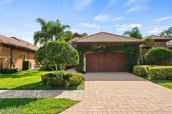 Property Slideshow image 2 of 43 | 6223 brunello ln, Naples, FL, 34113