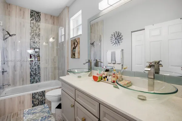 Property Slideshow image 2 of 53 | 337 sw maclay way, Port St Lucie, FL, 34986