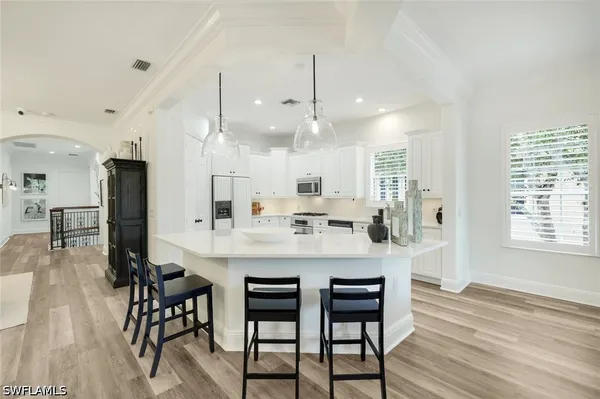 Property Slideshow image 2 of 48 | 9097 cherry oaks trl 201, Naples, FL, 34114