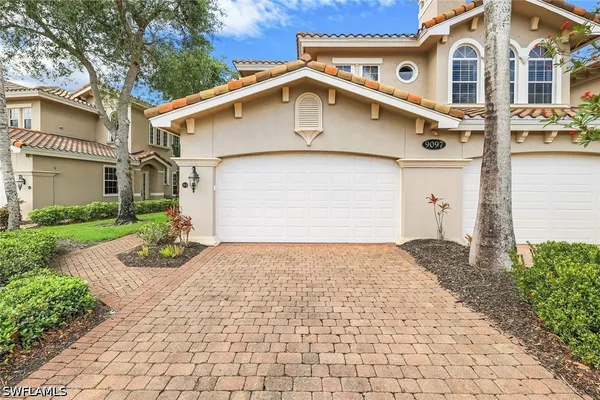 Property Slideshow image 3 of 48 | 9097 cherry oaks trl 201, Naples, FL, 34114
