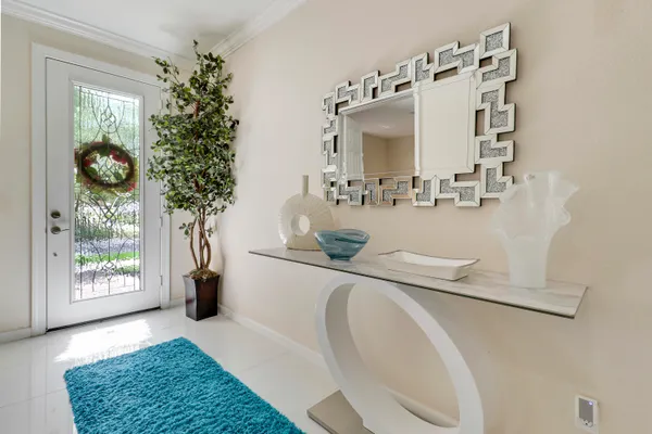 Property Slideshow image 3 of 72 | 10118 sw canossa way, Port St Lucie, FL, 34986