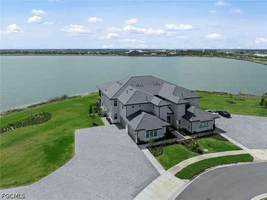 Property Slideshow image 2 of 49 | 16594 ridgeview cir 4311, Punta Gorda, FL, 33982