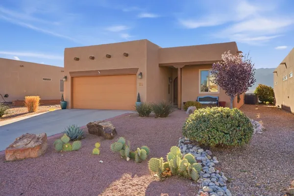 Property Slideshow image 3 of 28 | 800 desert marigold ct, Bernalillo, NM, 87004