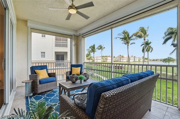 Property Slideshow image 2 of 43 | 11110 harbour yacht ct 32a, Fort Myers, FL, 33908