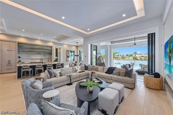 Property Slideshow image 3 of 24 | 210 bay pt, Naples, FL, 34103