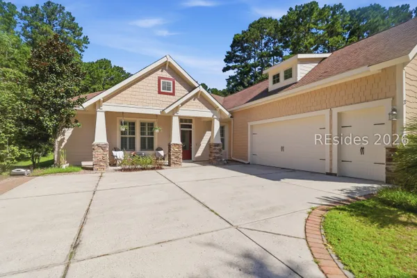 Property Slideshow image 3 of 56 | 35 little pine ct, Bluffton, SC, 29910