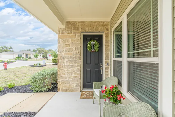 Property Slideshow image 2 of 40 | 109 sandbar dr 137, San Marcos, TX, 78666
