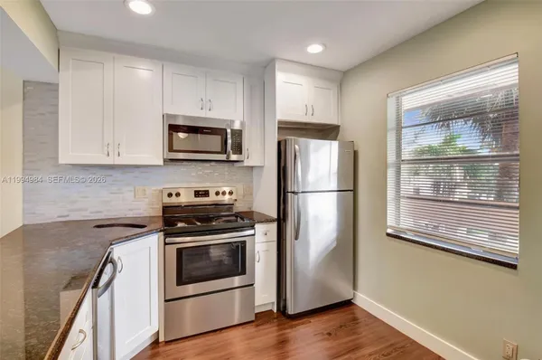 Property Slideshow image 3 of 29 | 14721 bonaire blvd 308, Delray Beach, FL, 33446