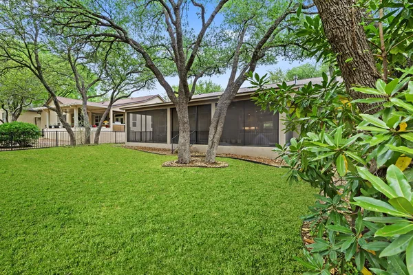 Property Slideshow image 2 of 39 | 120 ruellia dr, Georgetown, TX, 78633