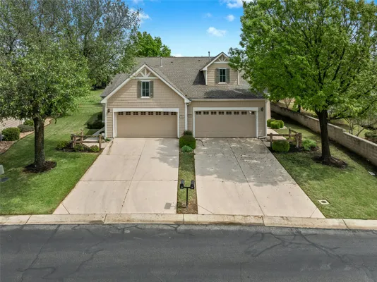 Property Slideshow image 2 of 36 | 104 honey creek trl, Georgetown, TX, 78633