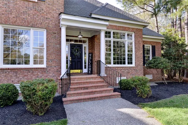 Property Slideshow image 3 of 49 | 2076 harpers ml, Williamsburg, VA, 23185