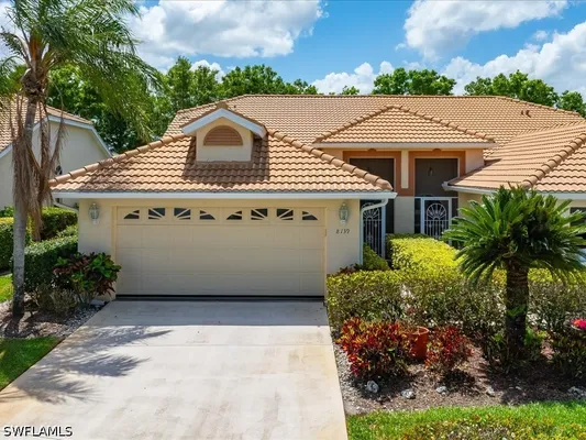 Property Slideshow image 2 of 38 | 8139 palomino dr 35, Naples, FL, 34113