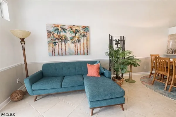 Property Slideshow image 2 of 20 | 11537 caravel cir 3240, Fort Myers, FL, 33908