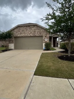 Property Slideshow image 2 of 22 | 3218 chimney swift ln, Richmond, TX, 77469
