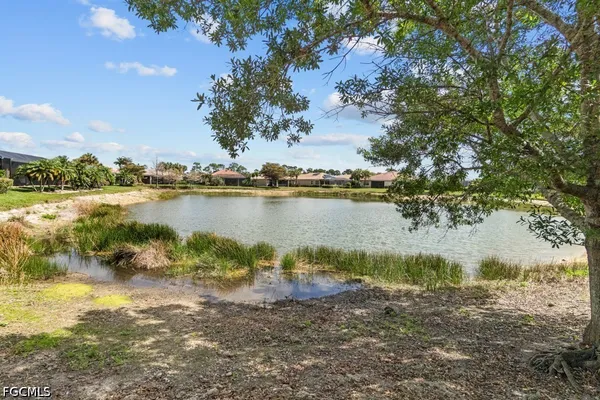 Property Slideshow image 3 of 44 | 3284 magnolia landing ln, North Fort Myers, FL, 33917