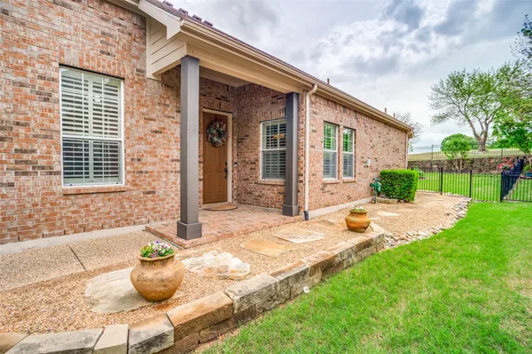 Property Slideshow image 2 of 26 | 729 scenic ranch cir, Fairview, TX, 75069