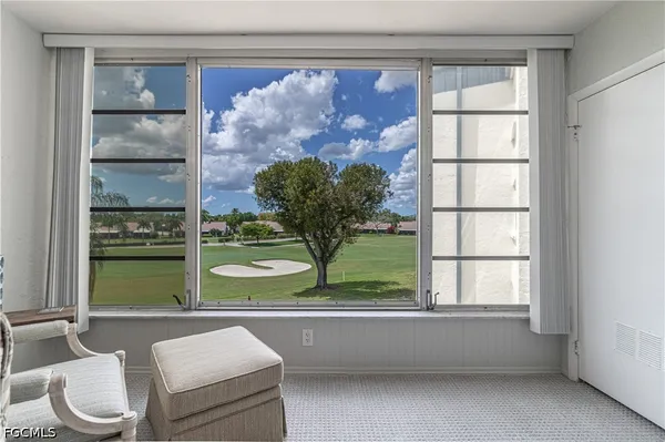 Property Slideshow image 2 of 33 | 6220 augusta dr 307, Fort Myers, FL, 33907