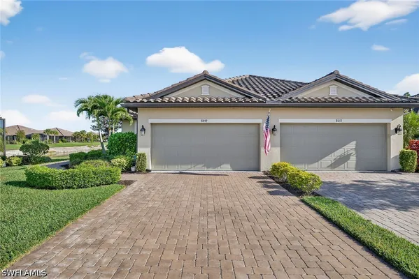 Property Slideshow image 2 of 43 | 8017 calle canovas ct, Naples, FL, 34114