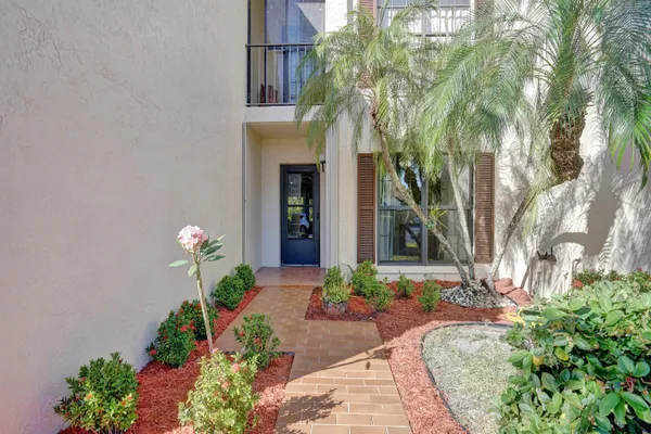 Property Slideshow image 3 of 35 | 3068 lucerne park dr, ,, FL, 33467