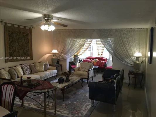 Property Slideshow image 2 of 24 | 300 ne 26th ave 314, Boynton Beach, FL, 33435