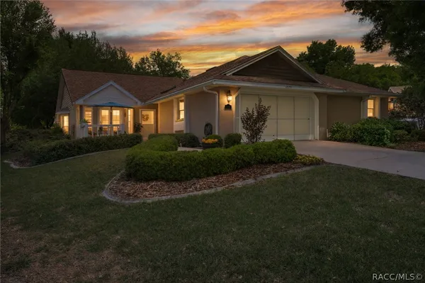 Property Slideshow image 2 of 52 | 6079 w fairhaven ct, Crystal River, FL, 34429