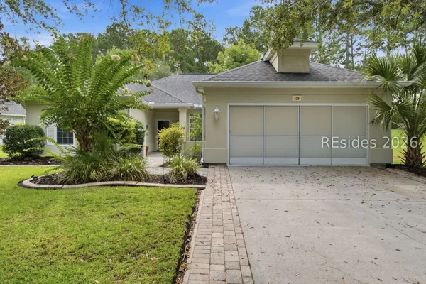 Property Slideshow image 2 of 33 | 129 lake somerset cir, Bluffton, SC, 29909