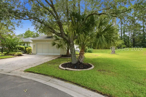 Property Slideshow image 3 of 33 | 129 lake somerset cir, Bluffton, SC, 29909