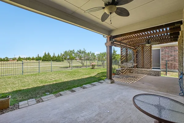 Property Slideshow image 3 of 40 | 2358 brookdale dr, Frisco, TX, 75036