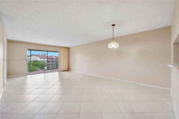Property Slideshow image 3 of 32 | 12750 sw 4th ct 407j, Pembroke Pines, FL, 33027