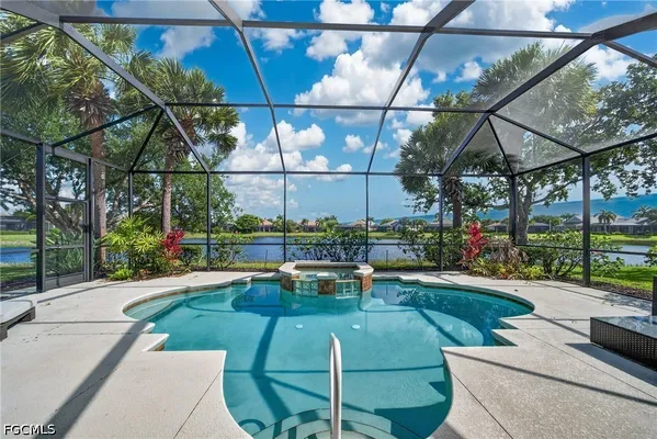 Property Slideshow image 2 of 45 | 13431 sabal pointe dr, Fort Myers, FL, 33905