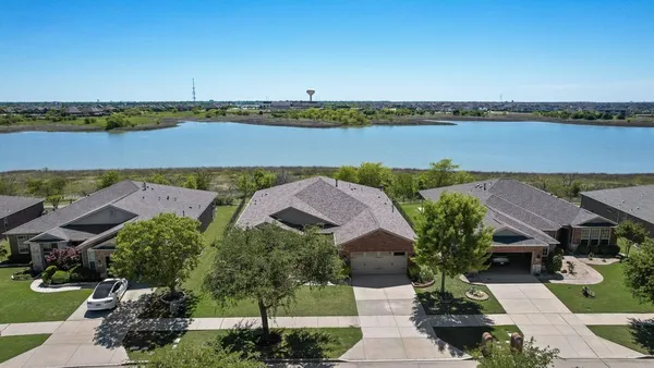 Property Slideshow image 2 of 40 | 1565 harbor springs dr, Frisco, TX, 75036