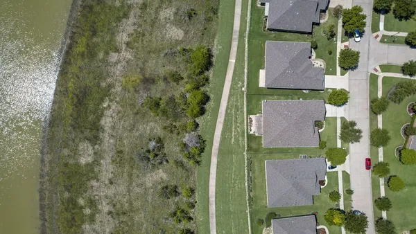 Property Slideshow image 3 of 40 | 1565 harbor springs dr, Frisco, TX, 75036