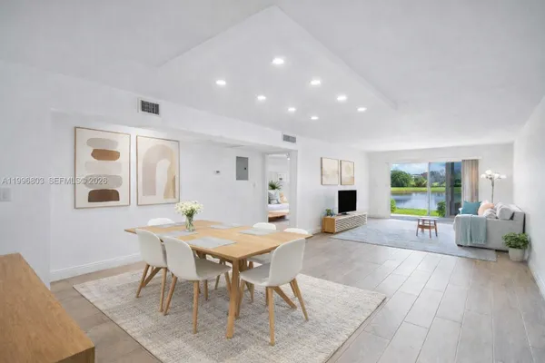 Property Slideshow image 3 of 26 | 2904 victoria pl a1, Coconut Creek, FL, 33066