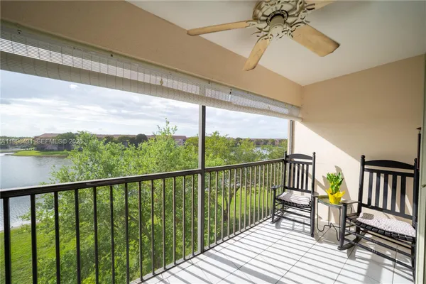 Property Slideshow image 2 of 36 | 850 sw 138th ave 411d, Pembroke Pines, FL, 33027
