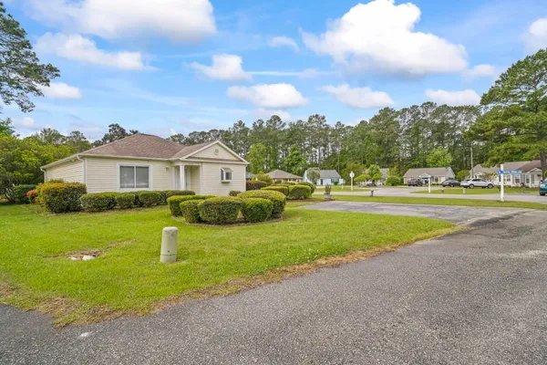 Property Slideshow image 3 of 33 | 6590 eagle cres, Myrtle Beach, SC, 29588