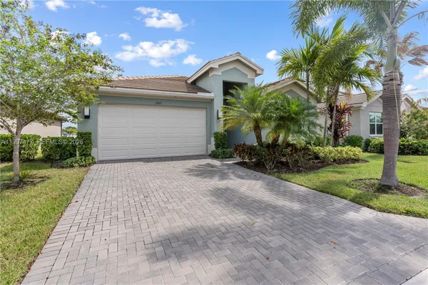 Property Slideshow image 2 of 43 | 11917 sw jasper lake way, Port St Lucie, FL, 34987