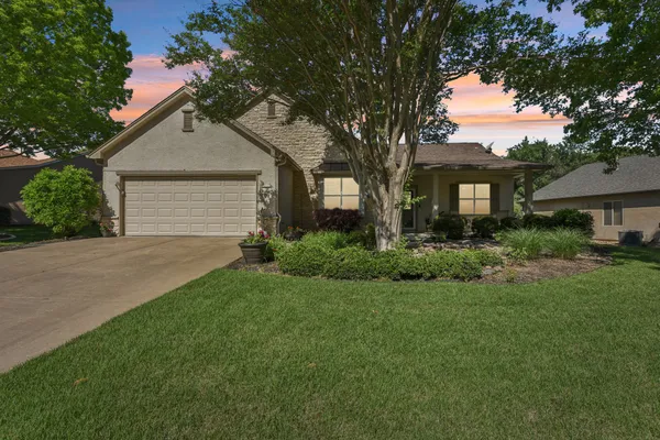 Property Slideshow image 2 of 40 | 200 scurry pass, Georgetown, TX, 78633