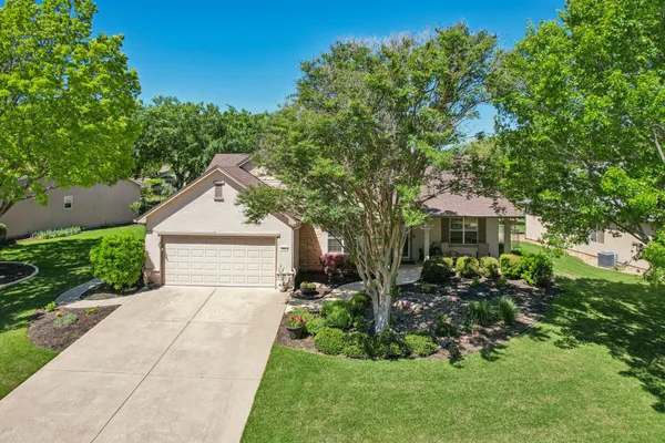 Property Slideshow image 3 of 40 | 200 scurry pass, Georgetown, TX, 78633
